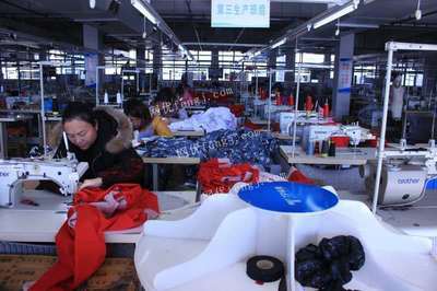 河南新密曲梁鎮服裝工廠轉讓 把握時尚商機，實現產業升級